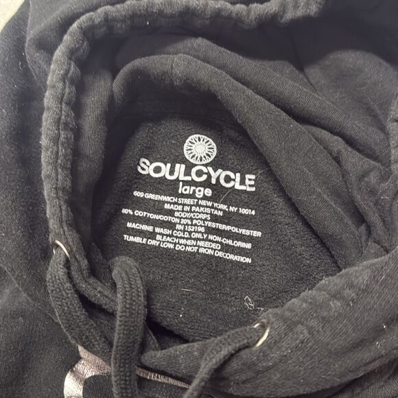 SoulCycle Black Skull Hoodie - Sweatshirt with Skull Logo in Silver - LARGE - Picture 3 of 4